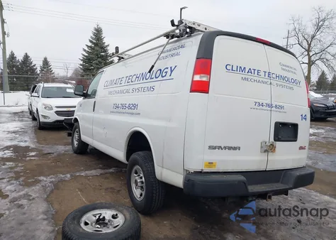 2018 GMC Savana 2500 Work Van z USA, uszkodzony, nr VIN 1GTW7AFP4J1275401